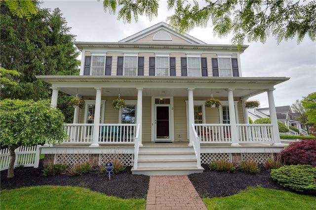 2 Founders Green, Pittsford, NY 14534