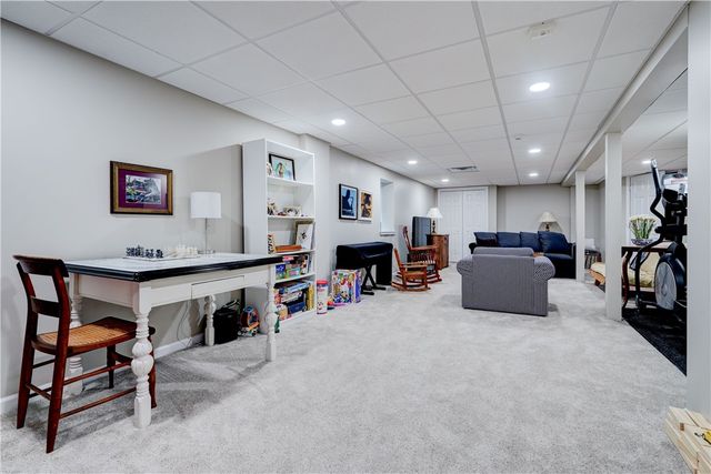 2 Founders Green, Pittsford, NY 14534