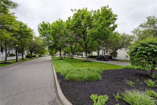 2 Founders Green, Pittsford, NY 14534