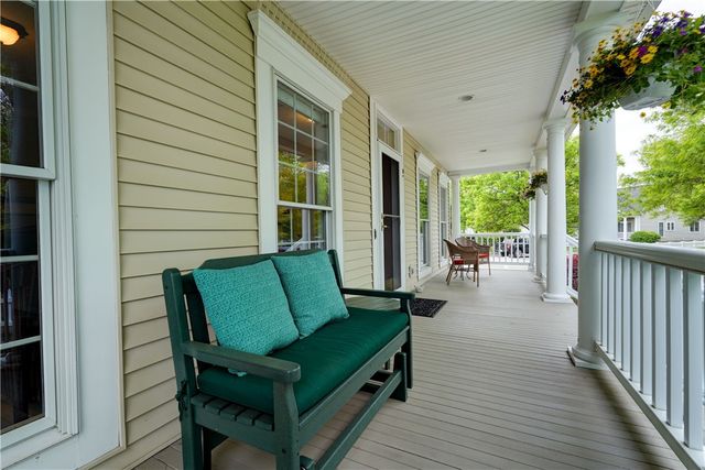 2 Founders Green, Pittsford, NY 14534