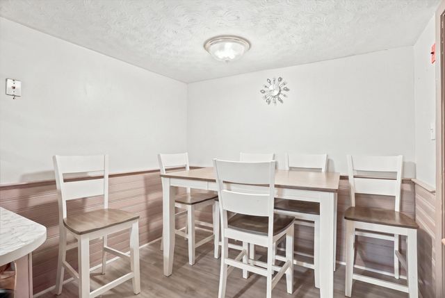 27 Malvern St, Waltham, MA 02451