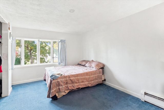 27 Malvern St, Waltham, MA 02451