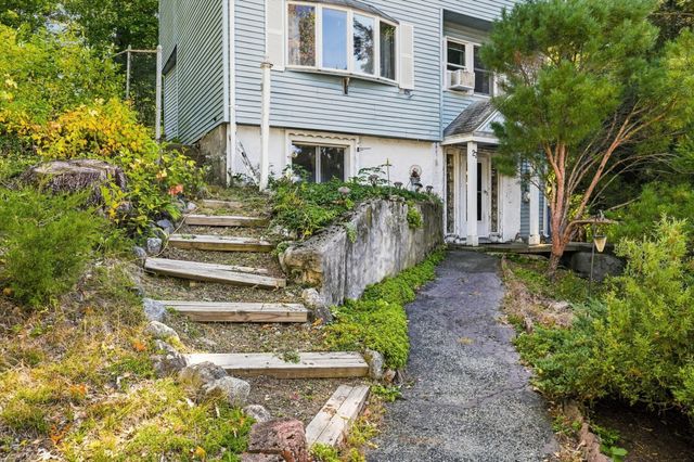 27 Malvern St, Waltham, MA 02451