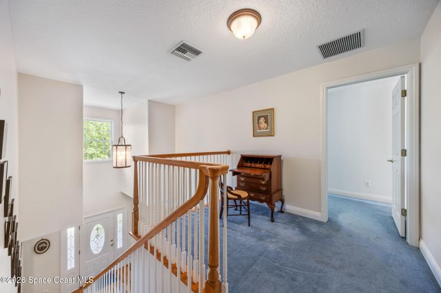 2102 Ladner Road NE, Palm Bay, FL 32907