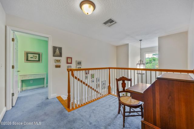 2102 Ladner Road NE, Palm Bay, FL 32907