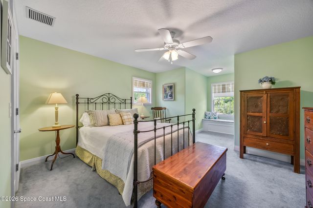 2102 Ladner Road NE, Palm Bay, FL 32907