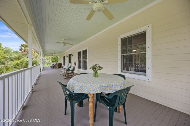2102 Ladner Road NE, Palm Bay, FL 32907