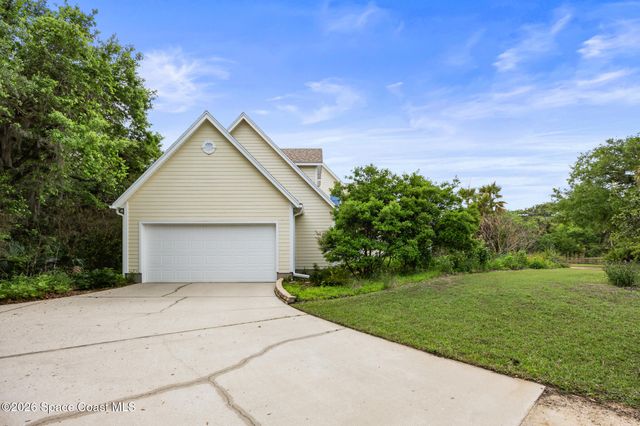 2102 Ladner Road NE, Palm Bay, FL 32907
