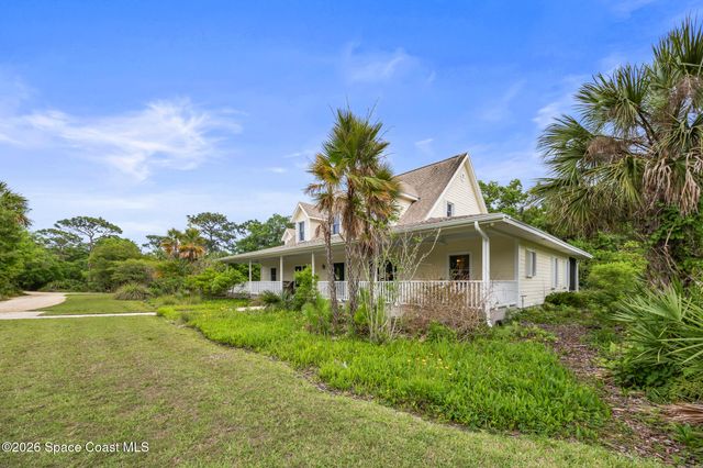 2102 Ladner Road NE, Palm Bay, FL 32907