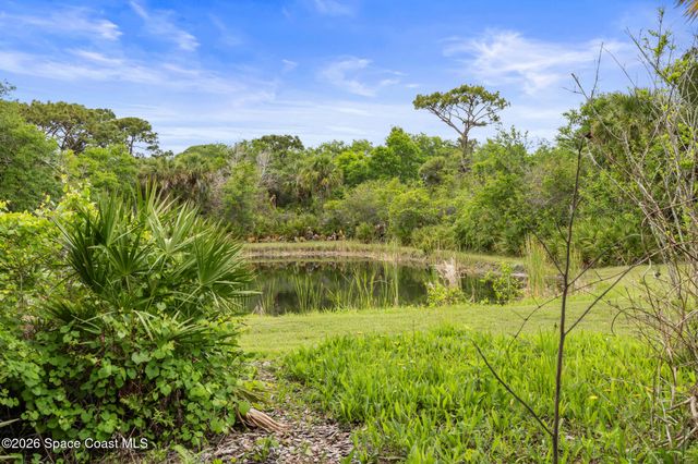 2102 Ladner Road NE, Palm Bay, FL 32907