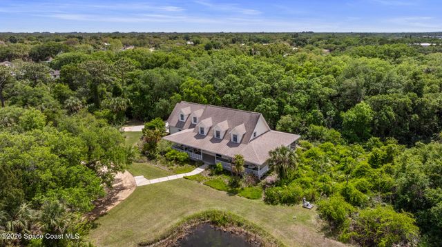 2102 Ladner Road NE, Palm Bay, FL 32907