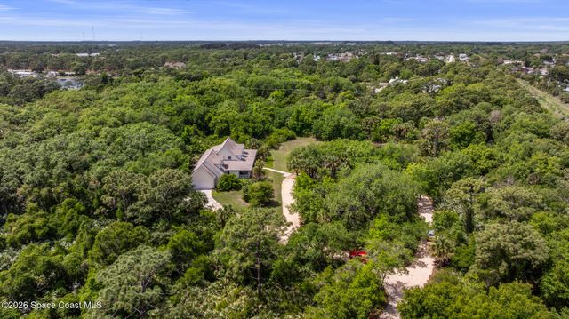 2102 Ladner Road NE, Palm Bay, FL 32907