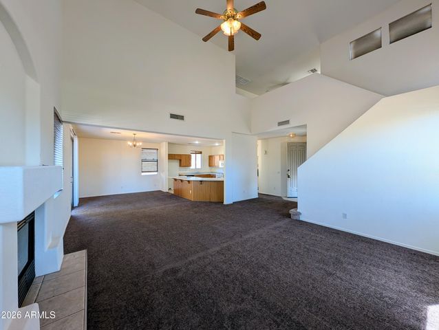 5794 W GOLDEN Lane, Glendale, AZ 85302