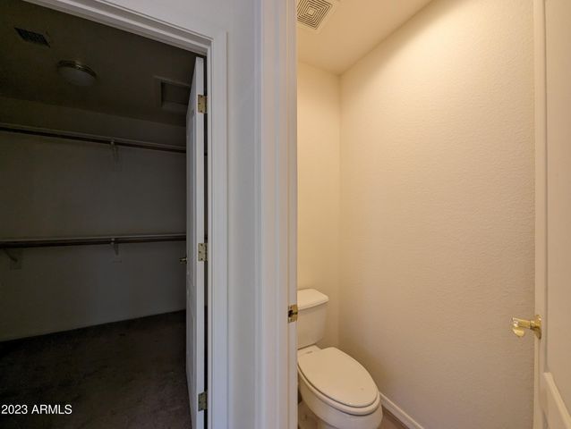 5794 W GOLDEN Lane, Glendale, AZ 85302