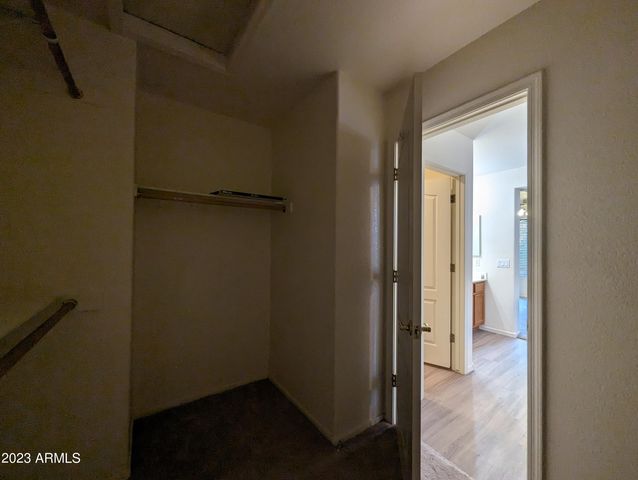 5794 W GOLDEN Lane, Glendale, AZ 85302