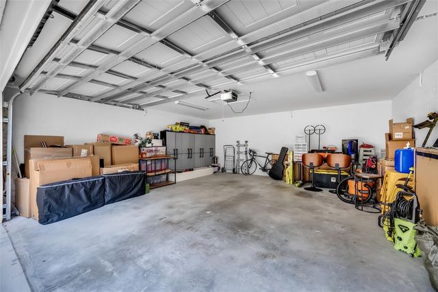 319 W GIDDENS AVENUE, Tampa, FL 33603