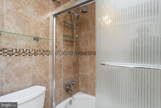 736 SELMER RD, Philadelphia, PA 19116