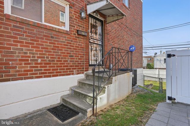 736 SELMER RD, Philadelphia, PA 19116