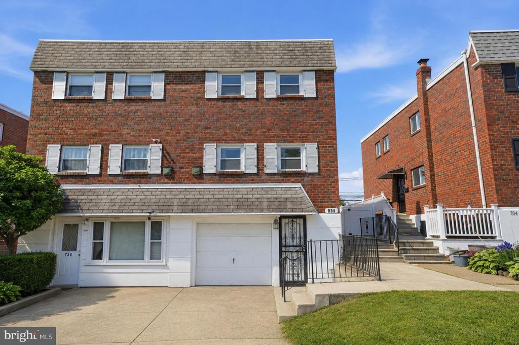 736 SELMER RD, Philadelphia, PA 19116