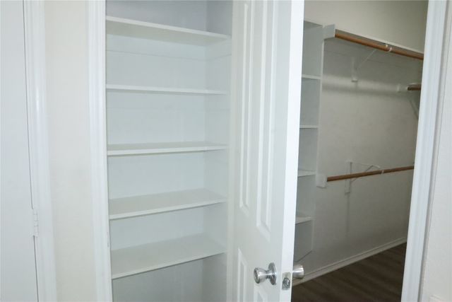 1121 Golden Eagle Court, Aubrey, TX 76227