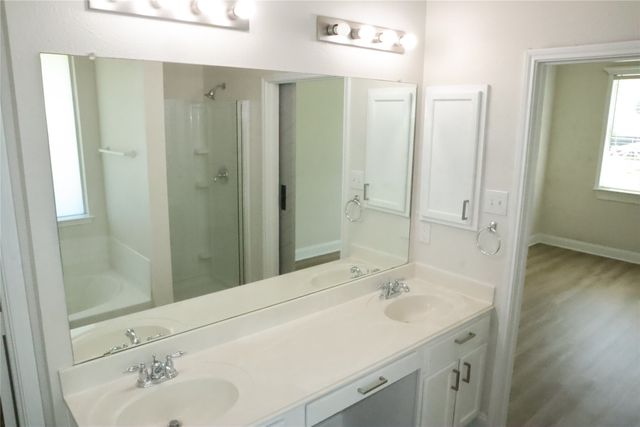 1121 Golden Eagle Court, Aubrey, TX 76227