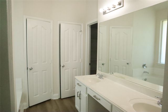 1121 Golden Eagle Court, Aubrey, TX 76227