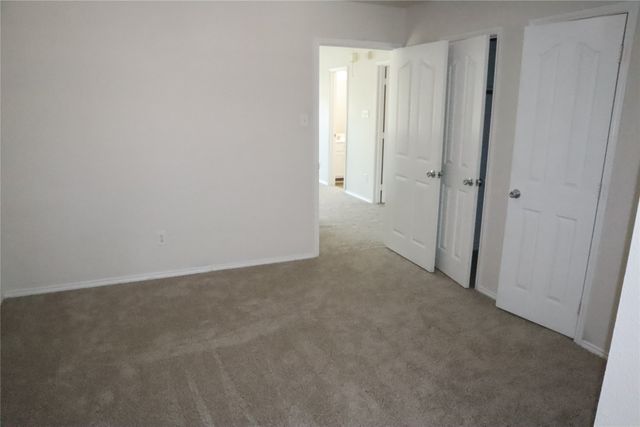 1121 Golden Eagle Court, Aubrey, TX 76227