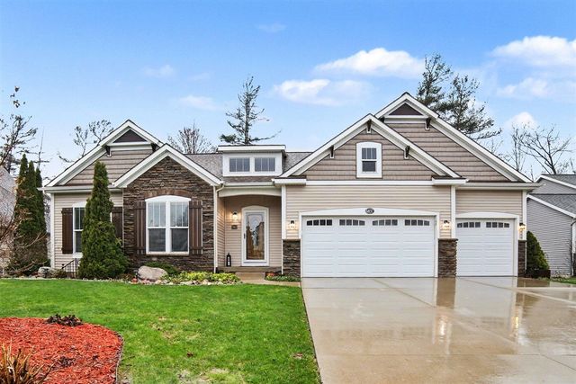 6837 Westshire Drive, Norton Shores, MI 49444
