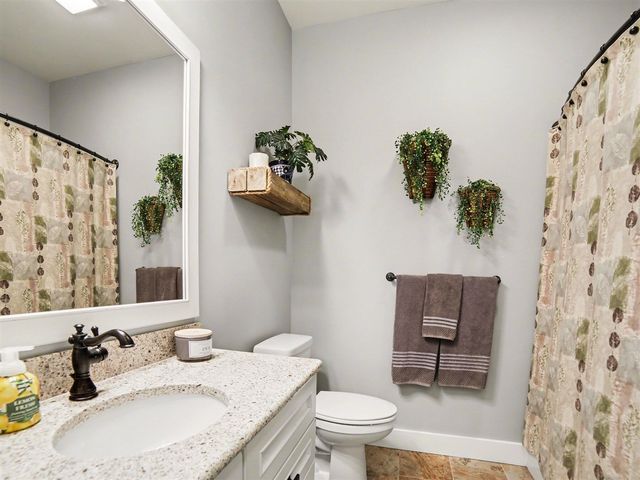 6837 Westshire Drive, Norton Shores, MI 49444