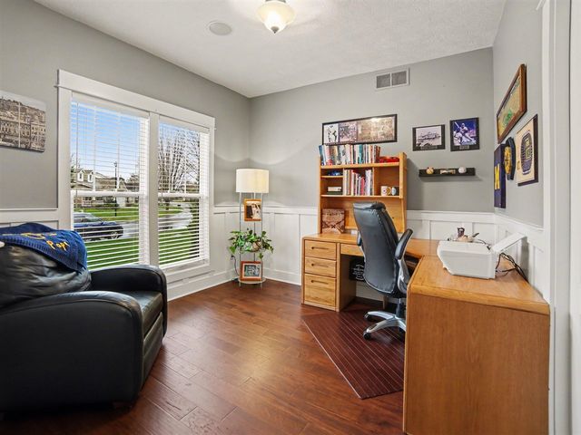 6837 Westshire Drive, Norton Shores, MI 49444