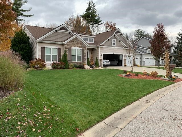 6837 Westshire Drive, Norton Shores, MI 49444