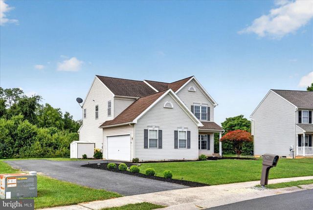 266 LONGLEAF DR, Blandon, PA 19510