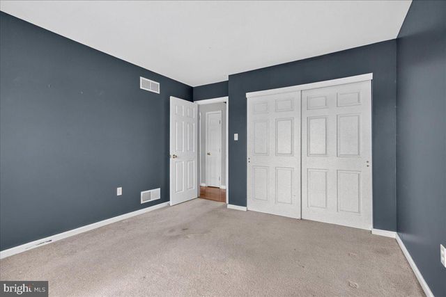 266 LONGLEAF DR, Blandon, PA 19510