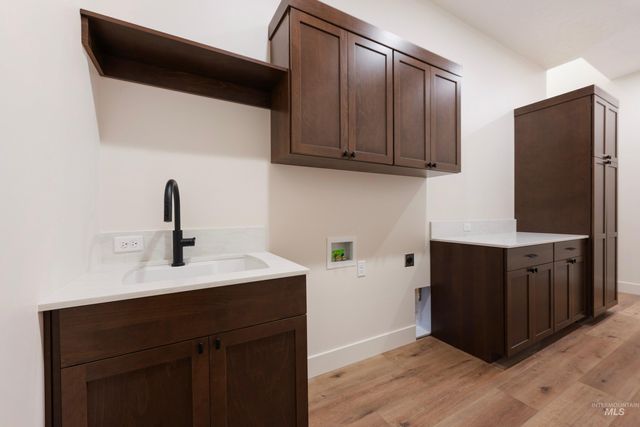 24821 Ardmore Ct, Caldwell, ID 83607