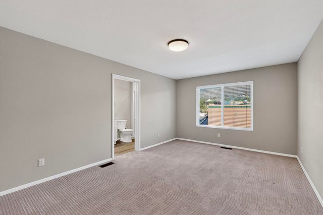 4509 Villa Loma Lane NE, Albuquerque, NM 87111