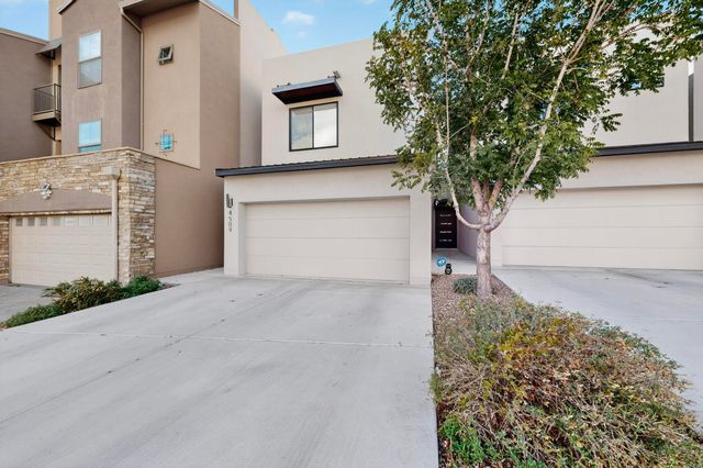 4509 Villa Loma Lane NE, Albuquerque, NM 87111
