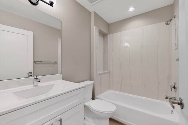 4509 Villa Loma Lane NE, Albuquerque, NM 87111