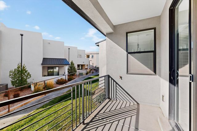 4509 Villa Loma Lane NE, Albuquerque, NM 87111