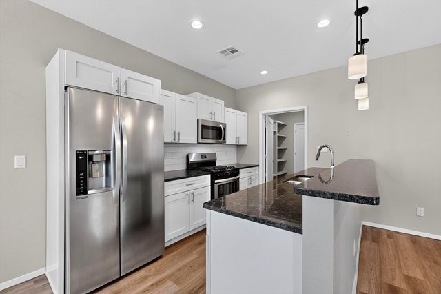 4509 Villa Loma Lane NE, Albuquerque, NM 87111