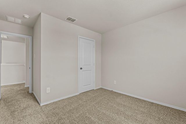 2117 Windflower LN, Luling, TX 78648