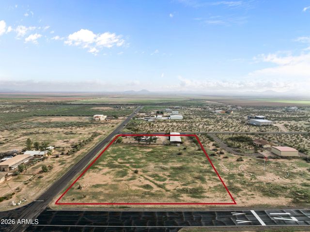 50907 W IVER Road, Aguila, AZ 85320