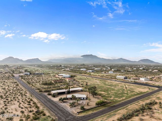 50907 W IVER Road, Aguila, AZ 85320
