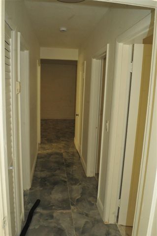 936 45, West Palm Beach, FL 33407