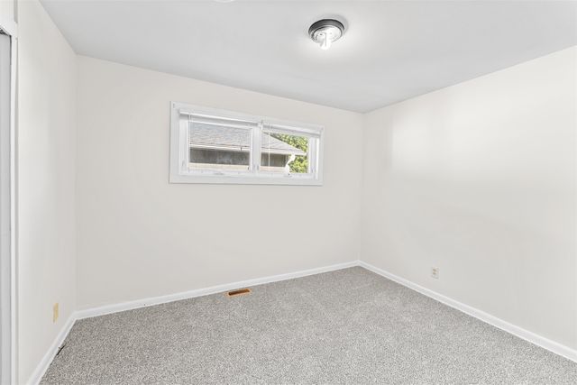 1530 Haven Ave, Salina, KS 67401