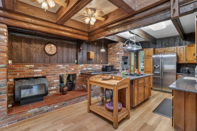 8489 Redwood Highway, Wilderville, OR 97543