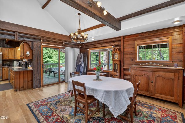 8489 Redwood Highway, Wilderville, OR 97543
