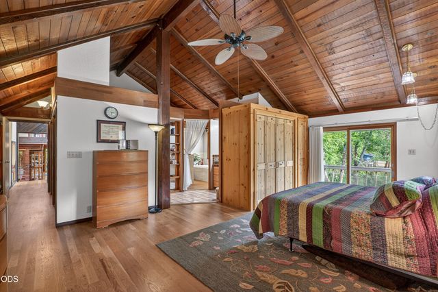8489 Redwood Highway, Wilderville, OR 97543