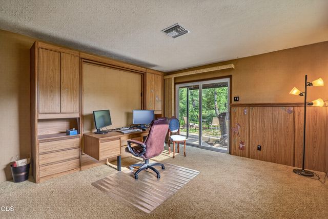 8489 Redwood Highway, Wilderville, OR 97543