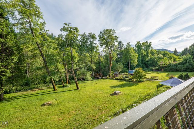 8489 Redwood Highway, Wilderville, OR 97543