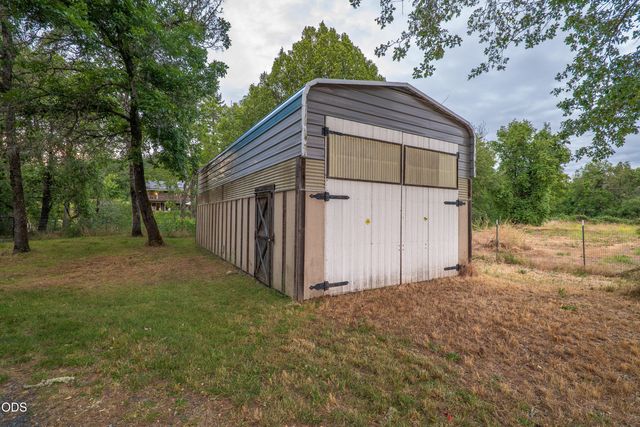 8489 Redwood Highway, Wilderville, OR 97543